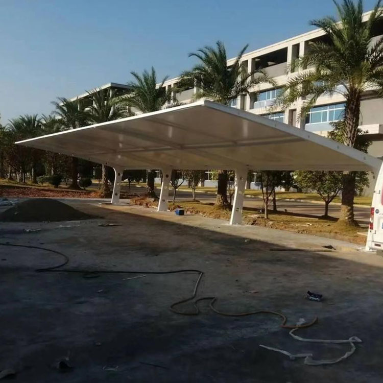 新龙县膜结构汽车棚